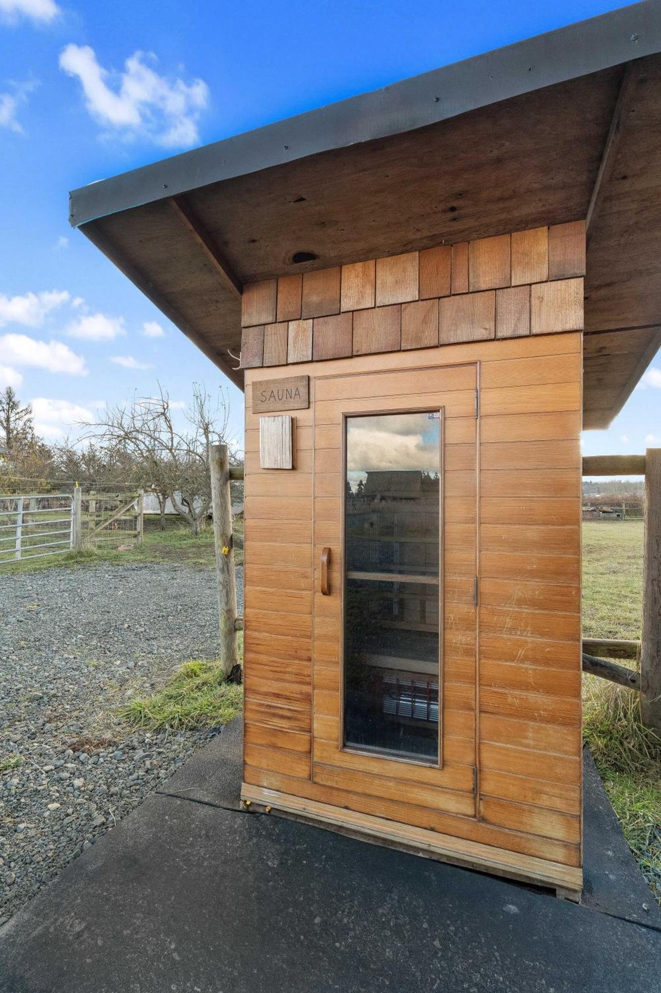 Blue Moon Tiny House, Sauna,Ht 포트앤젤레스 외부 사진