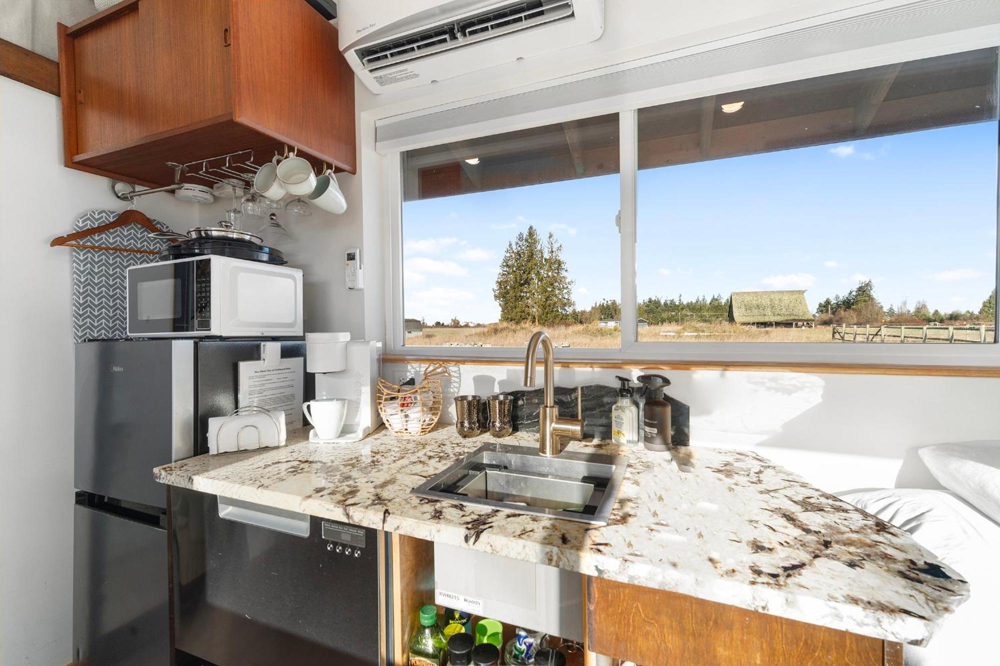 Blue Moon Tiny House, Sauna,Ht 포트앤젤레스 외부 사진